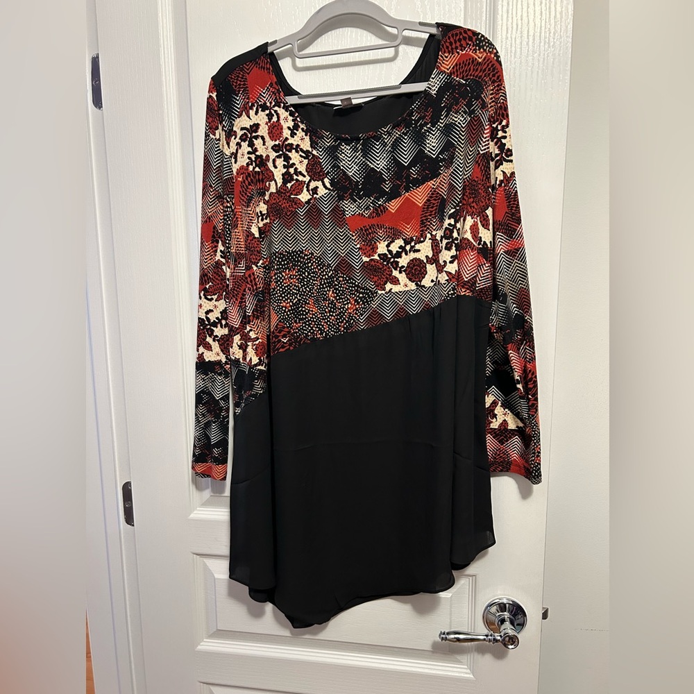 Avenue top, size 22/24